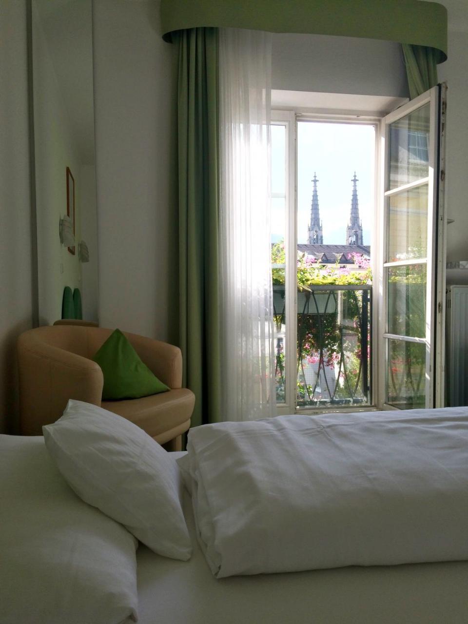 Huber'S Hotel Baden-Baden Exterior foto